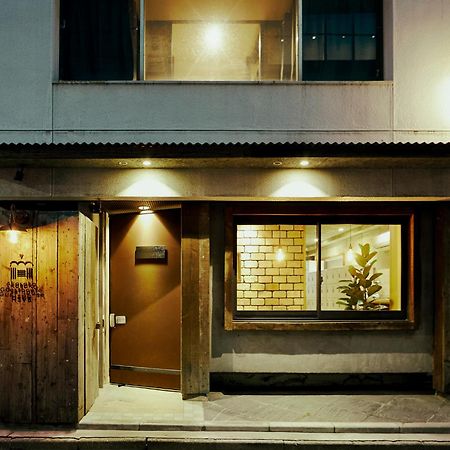 Akasaka Guesthouse Hive Tokyo Exterior photo